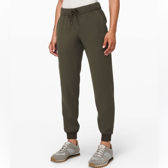 lululemon athletica Pants - Lululemon On The Fly High Rise Green Dark Olive Full Length Joggers, Size 4